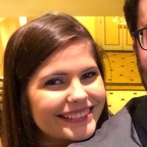 Meet your Posher, Lindsey