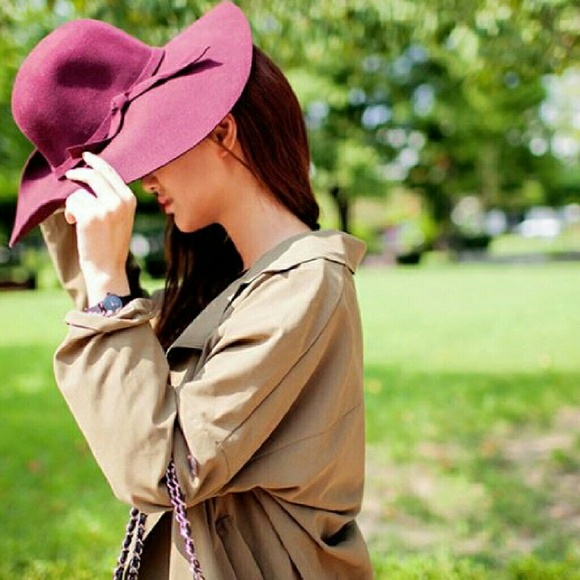 Burgundy Wool Floppy Hat - Picture 2 of 3