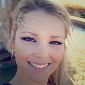 Meet your Posher, Sydney