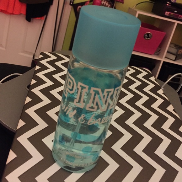 Wild and breezy body spray