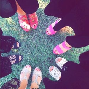 Meet your Posher, Abi