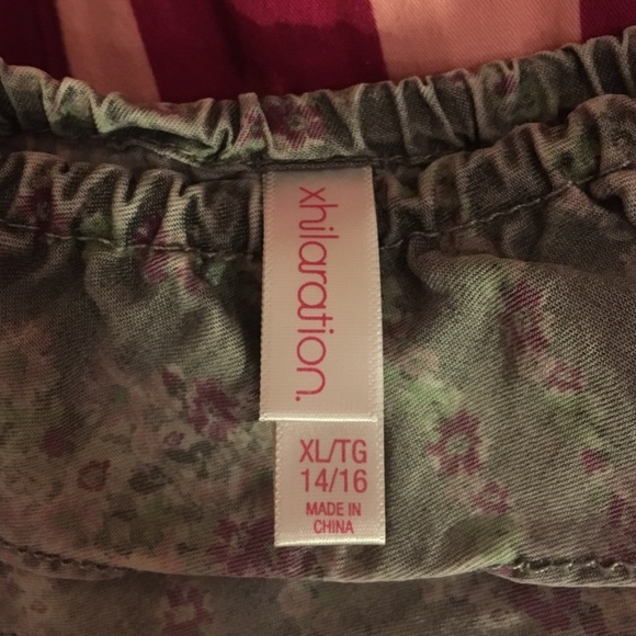 Flower Pattern Jumpsuit/Romper - Picture 3 of 4