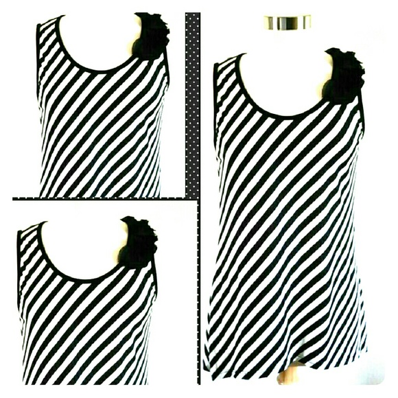 Agenda Tops - Black & White Stripe Top