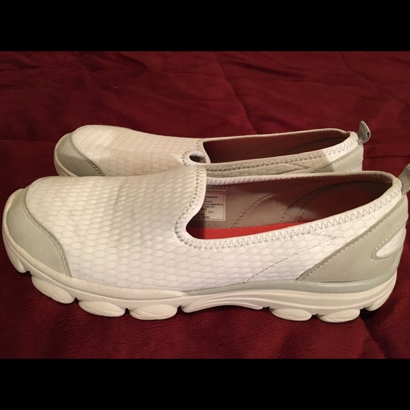 8.5 - Picture 2 of 2