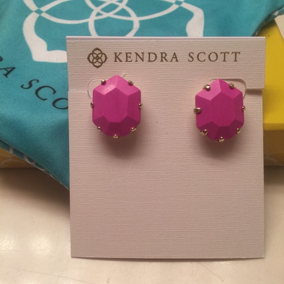 Kendra Scott earrings