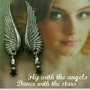 LAST* Angel wings stars earrings