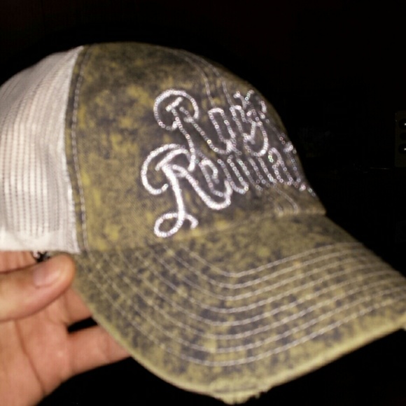 Buckle Hat  ( Rock Revival)  new hat.