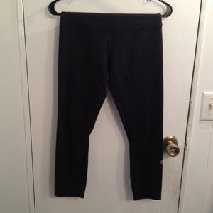 Lululemon reversible leggings size 4