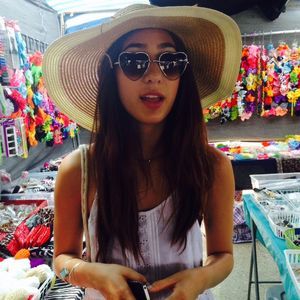 Meet your Posher, Melissa