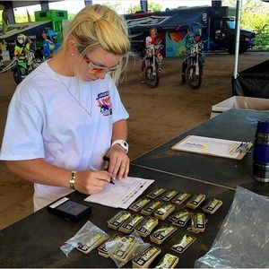 Meet your Posher, Autumn