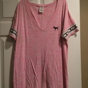 VS PINK TEE