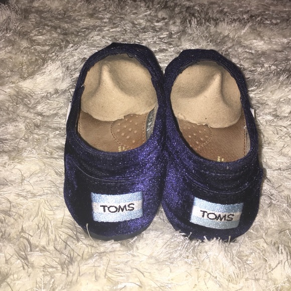 All Listings TOMS Shoes--known for their ethical business policy: for each pair of shoes sold, they give a pair to a child in need--has launched an exclusive.