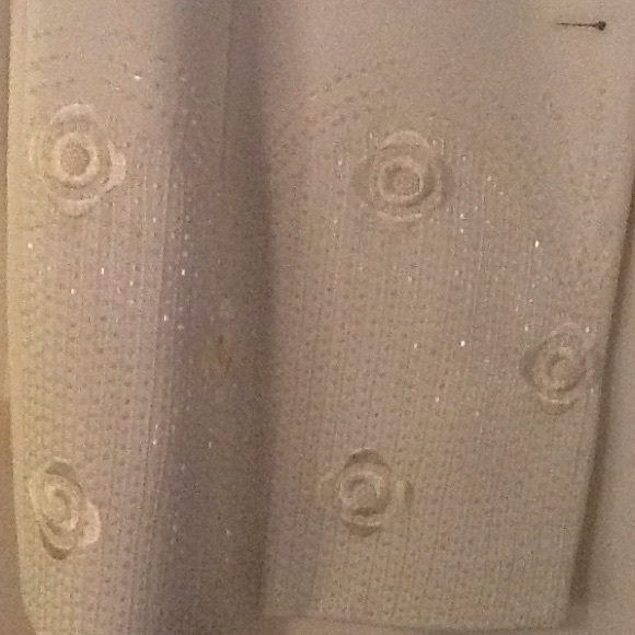 Plus Size Suit w/Skirt - Picture 2 of 4