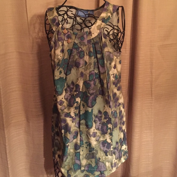 Vera Wang summer business top