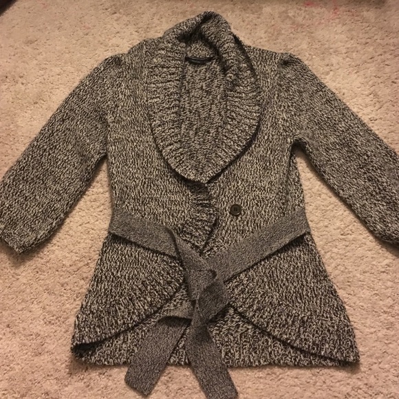 BCBGMaxAzria Sweaters - BCBG sweater-3/4 sleeve