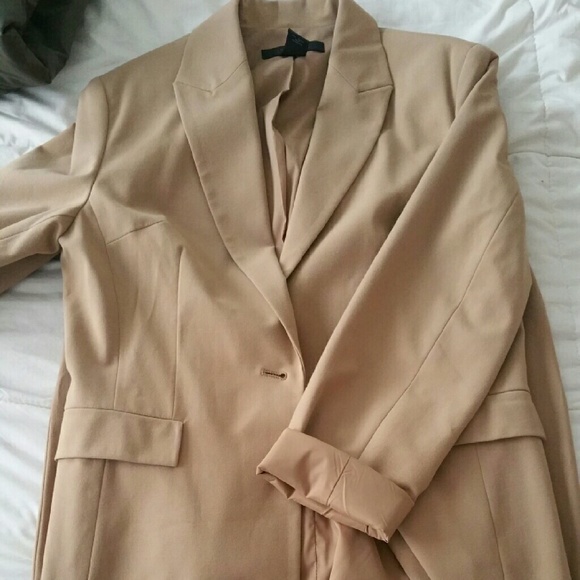 The limited Business suit