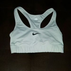 Nike Pro Sports Bra