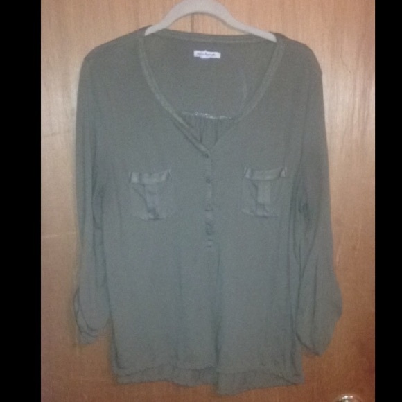 American Eagle 3/4 sleeve