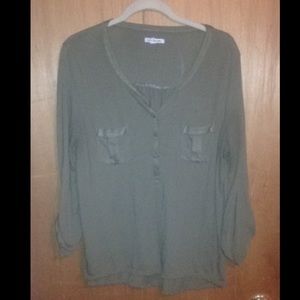 American Eagle 3/4 sleeve