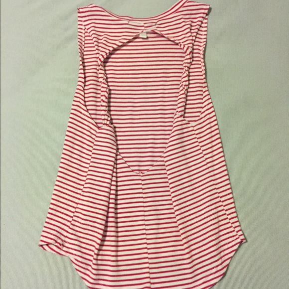 Red and white twisted back tank top