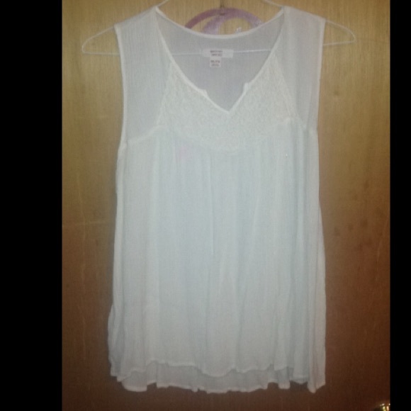 Xhilaration tank top