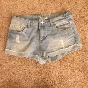f21 light denim shorts