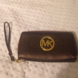 SOLD! ❌Michael Kors Wrislet