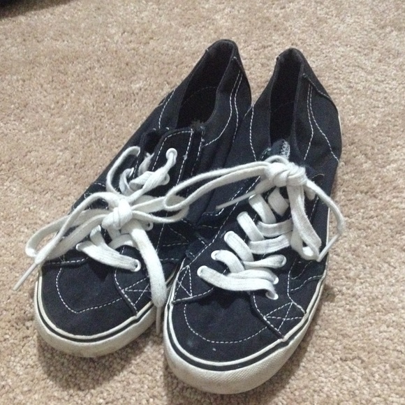 Women's black Vans