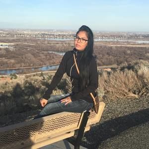 Meet your Posher, Morena