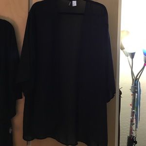 Black kimono