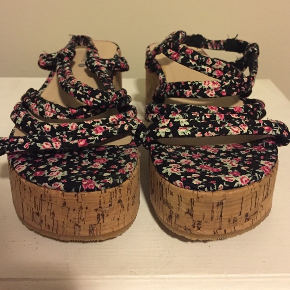 Floral platform shoes