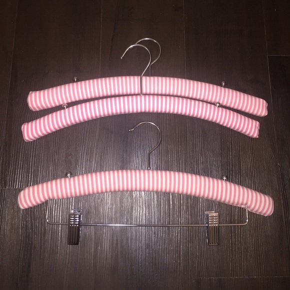 Pink Padded Hangers - Picture 1 of 4