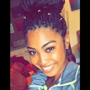 Meet your Posher, Angela