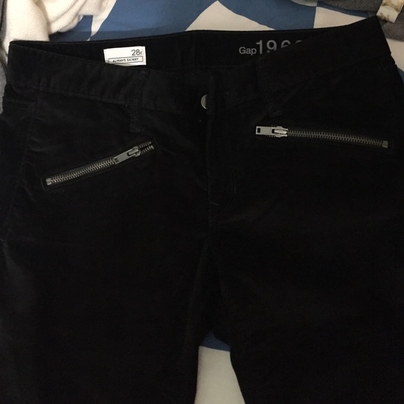 GAP black skinny pants