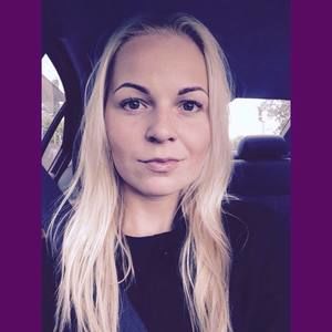 Meet your Posher, Augustė