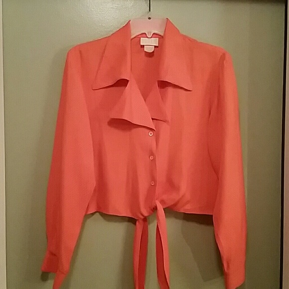 Blouse, Crop Tie - Picture 1 of 3