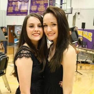 Meet your Posher, Chloe