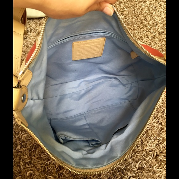 Multicolored signature Coach handbag 14" x 9.5" - Picture 3 of 4