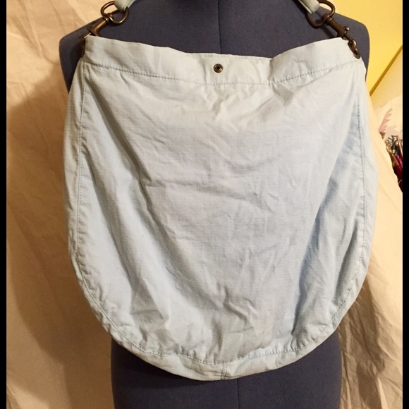 Baby blue cloth hobo from Old Navy - Picture 3 of 4