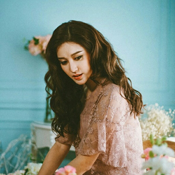 Meet your Posher, Vy