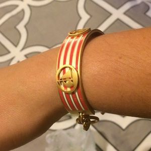 Orange and cream striped bracelet ⚓️