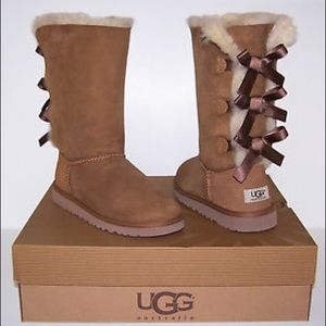 NWT UGG tall Bailey boots with bows