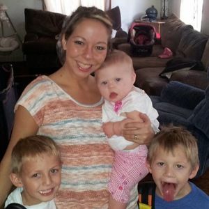 Meet your Posher, Nicole