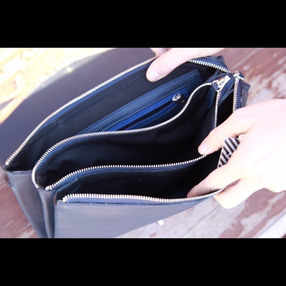 Bags - HP! π Listing #2 Navy Leather Clutch Envelope Bag Bags - HP! π Listing #2 Navy Leather Clutch Envelope Bag