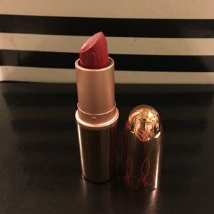 Retro Matte Riri woo Mac lipstick