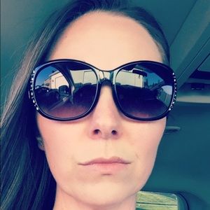 Meet your Posher, Marian