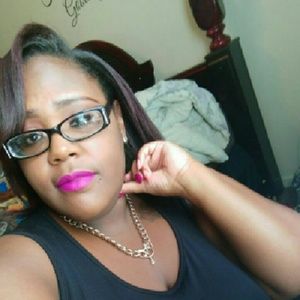 Meet your Posher, Beverly