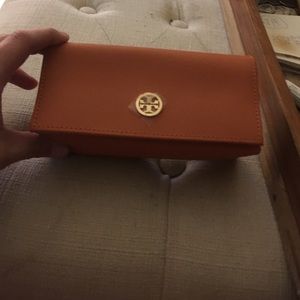 Tory Burch Sun glass case