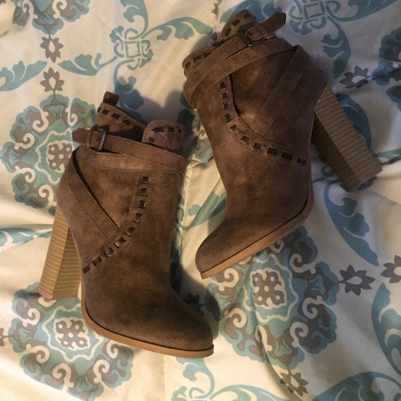 Super Cute booties!!