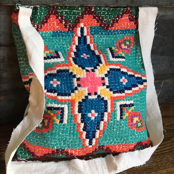 Vintage embroidered tapestry crossbody bag purse